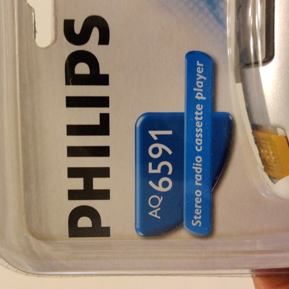 NWT Philips AQ 6591 stereo radio cassette player - Picture 5 of 11
